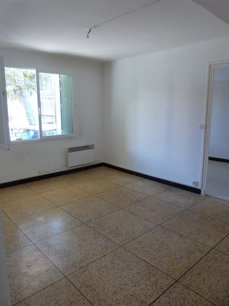 Appartement - SIX FOURS LES PLAGES