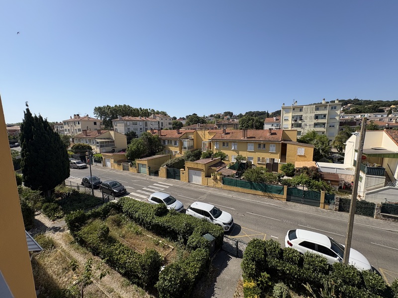 Apartment - LA SEYNE-SUR-MER