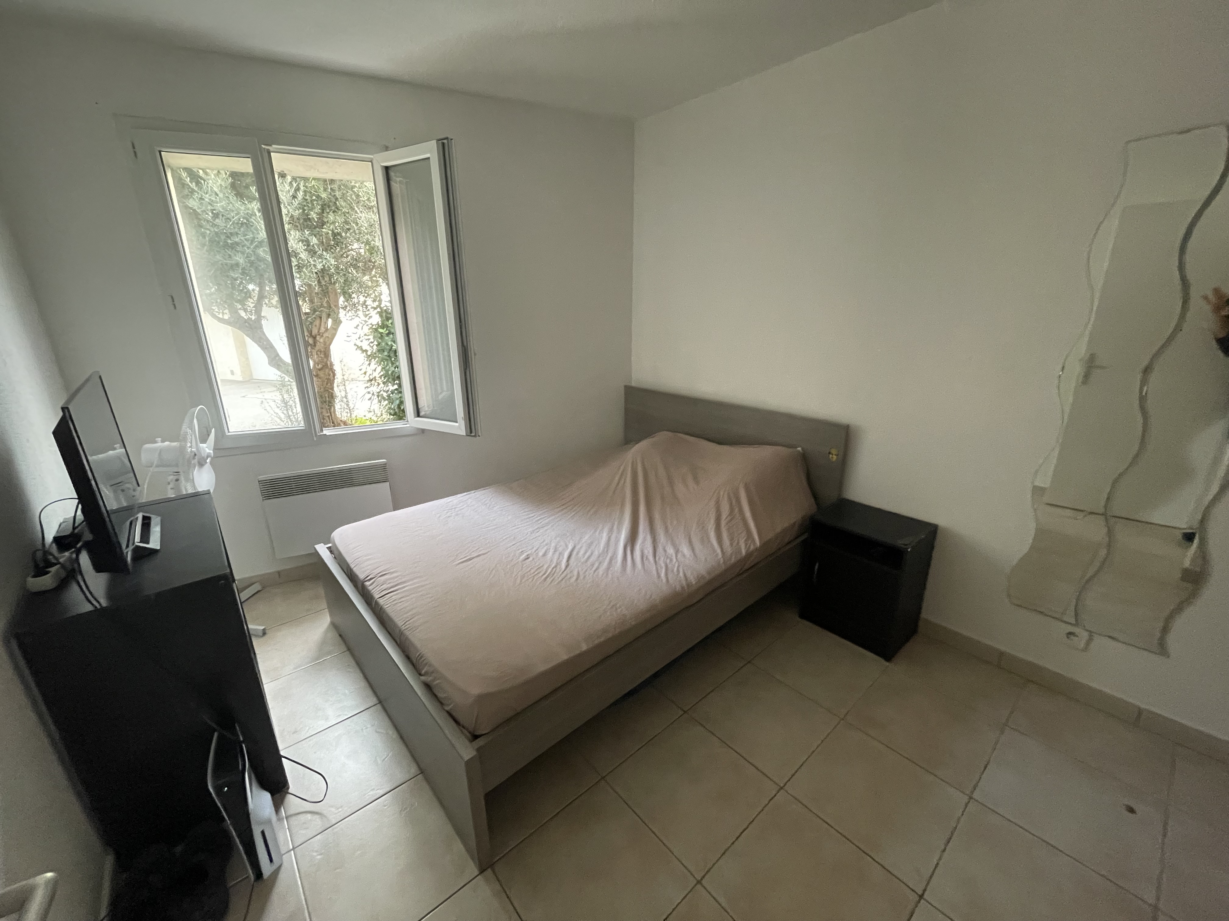 Appartement - SIS-FOURS LES PLAGES